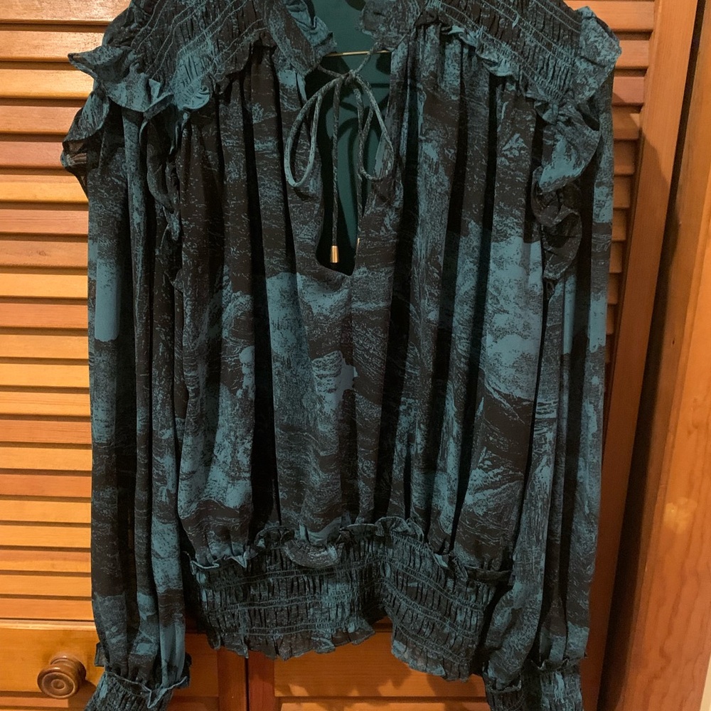 Elan Emerald Green Peplum Blouse